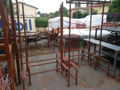 Panchina bifacciale da spogliatoio