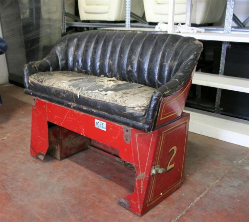 1671 - divanetto in pelle e ferro (sedile auto d'epoca).jpg_product